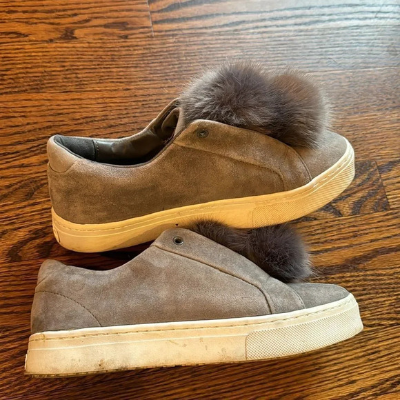 Sam Edelman Leya gray suede faux fur puff ball pull on sneakers. Size 8.5. - Picture 4 of 6